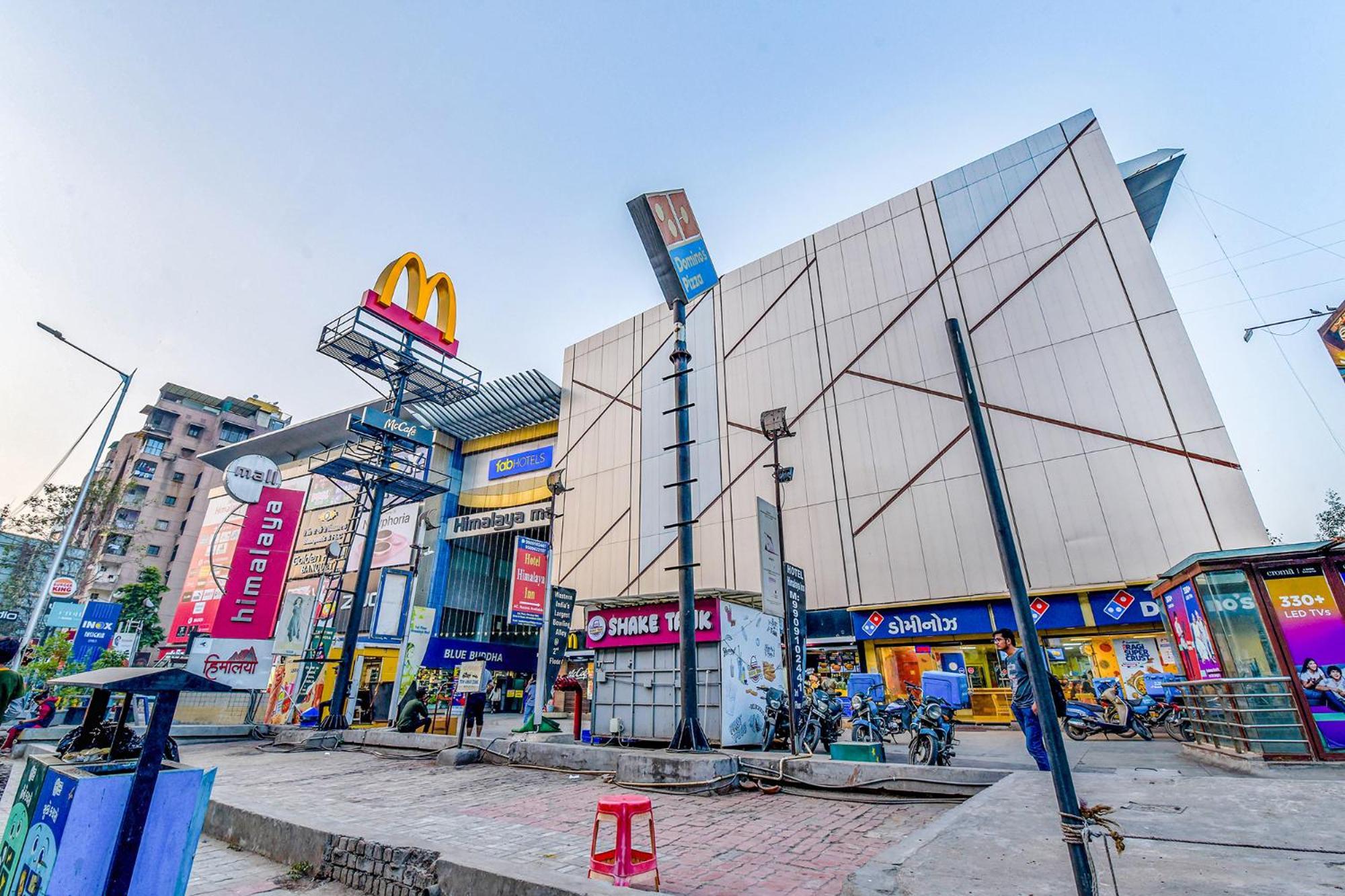Hotel O Himalaya Inn Ahmedabad Exterior photo